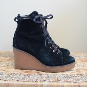 UGG Kiernan Wedge Lace-Up Ankle Boots Black Suede Sheepskin